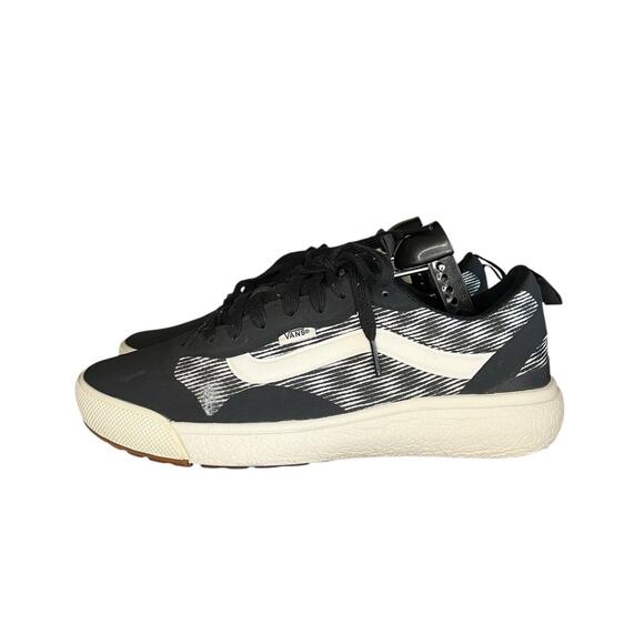 Mens Vans Ultrarange EXO Skateboard Sneakers Size 8.5 Black White - Picture 1 of 6
